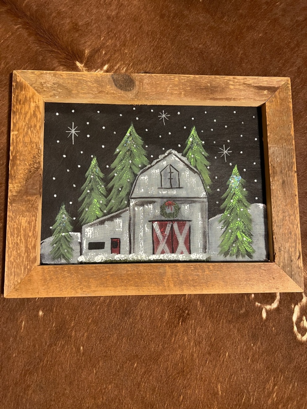 Hand-Painted Holiday Barn Wall Art - Green & Gray - Picture 13 of 16